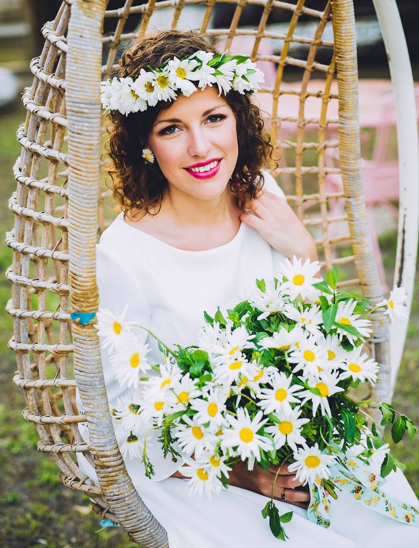 daisy flower crown on bride