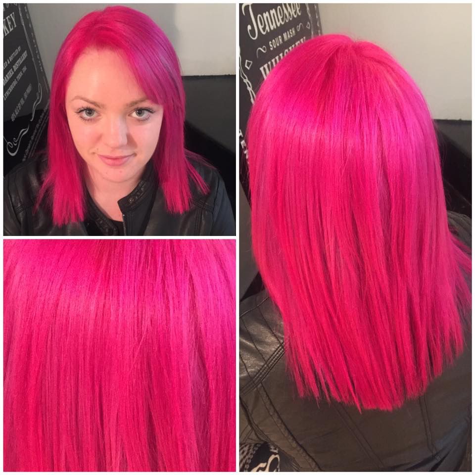 Есть розовая краска. Тоник неон Пинк 4.62. Тоника Neon Pink. Тоника 4.62 неон Пинк на волосах. Тоника 4.62 Neon Pink на тёмных волосах.