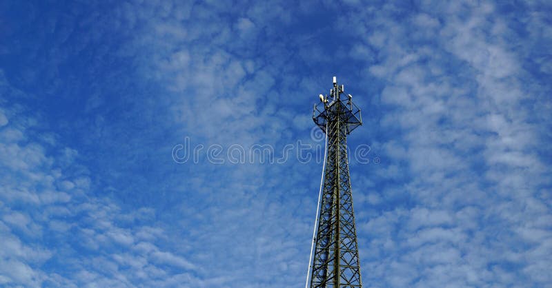 Mast radio waves. High tower for receiving and being dispatched by radio waves for mobile phones stock images