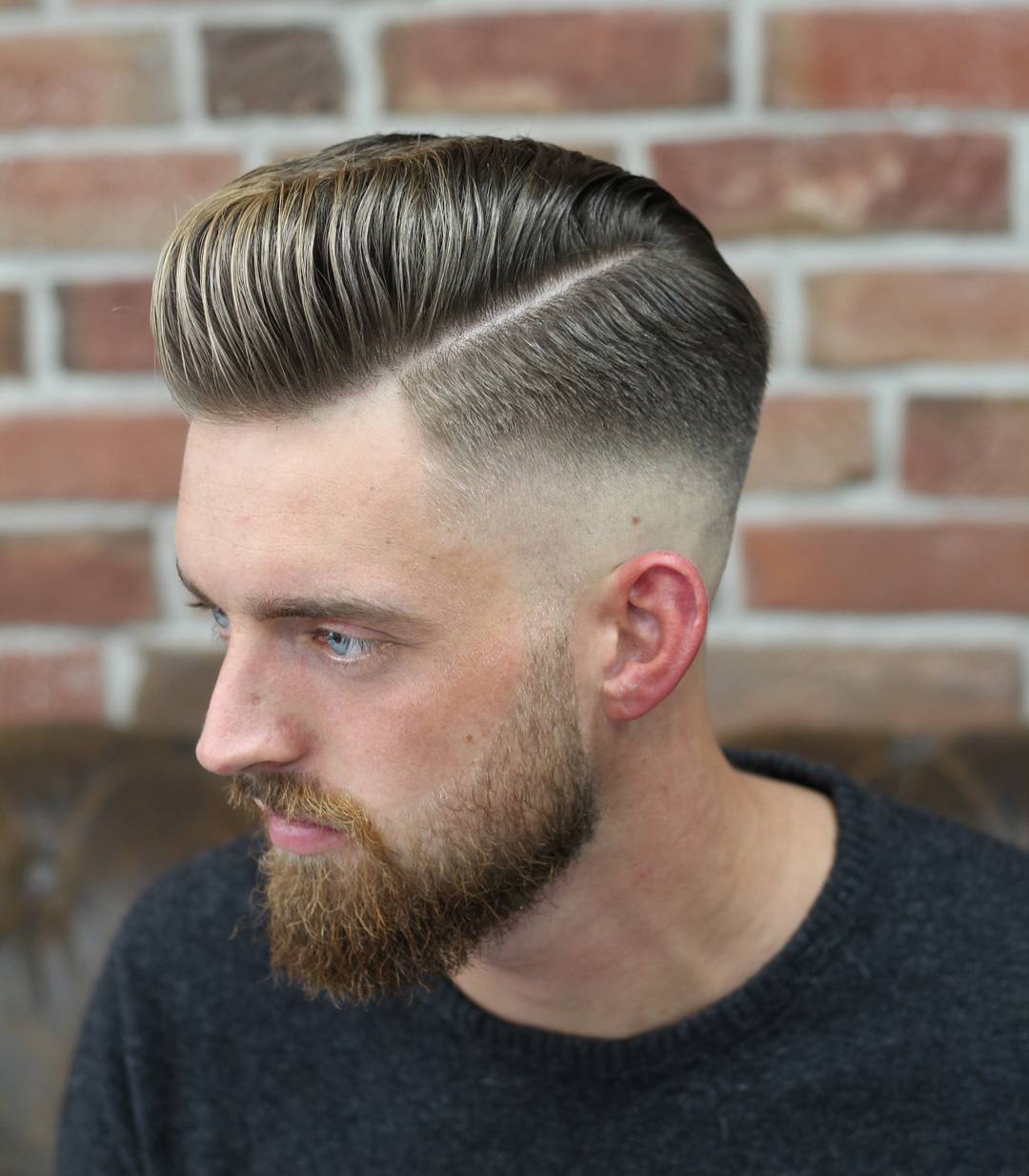 barber_djirlauw-cool-pompadour-hairstyle-mens-haircut