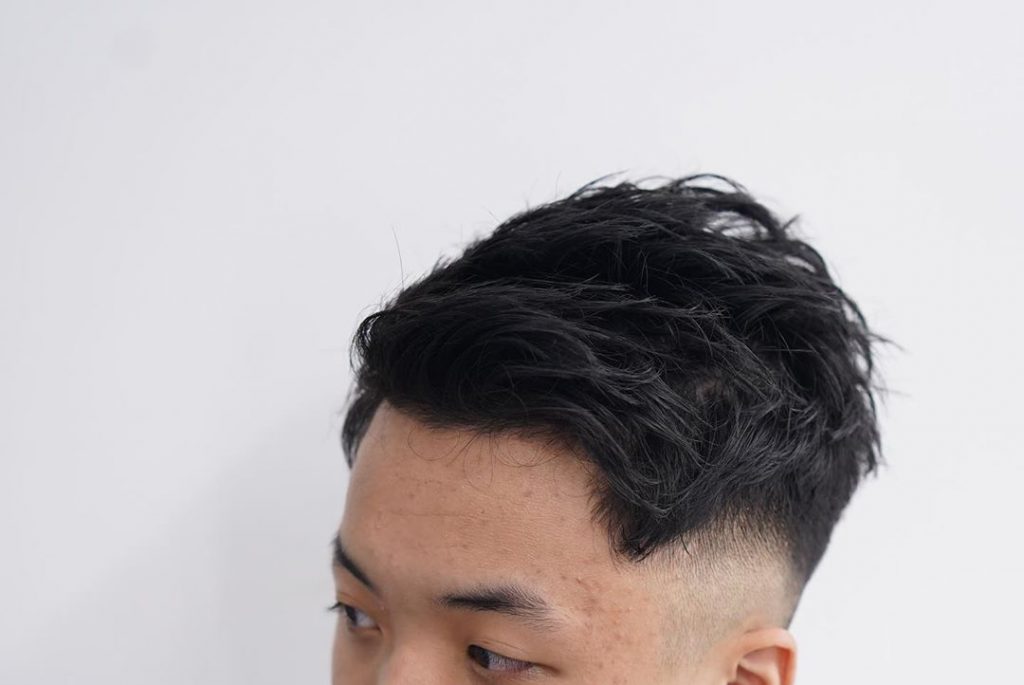 best haircuts for wavy hair Asian men